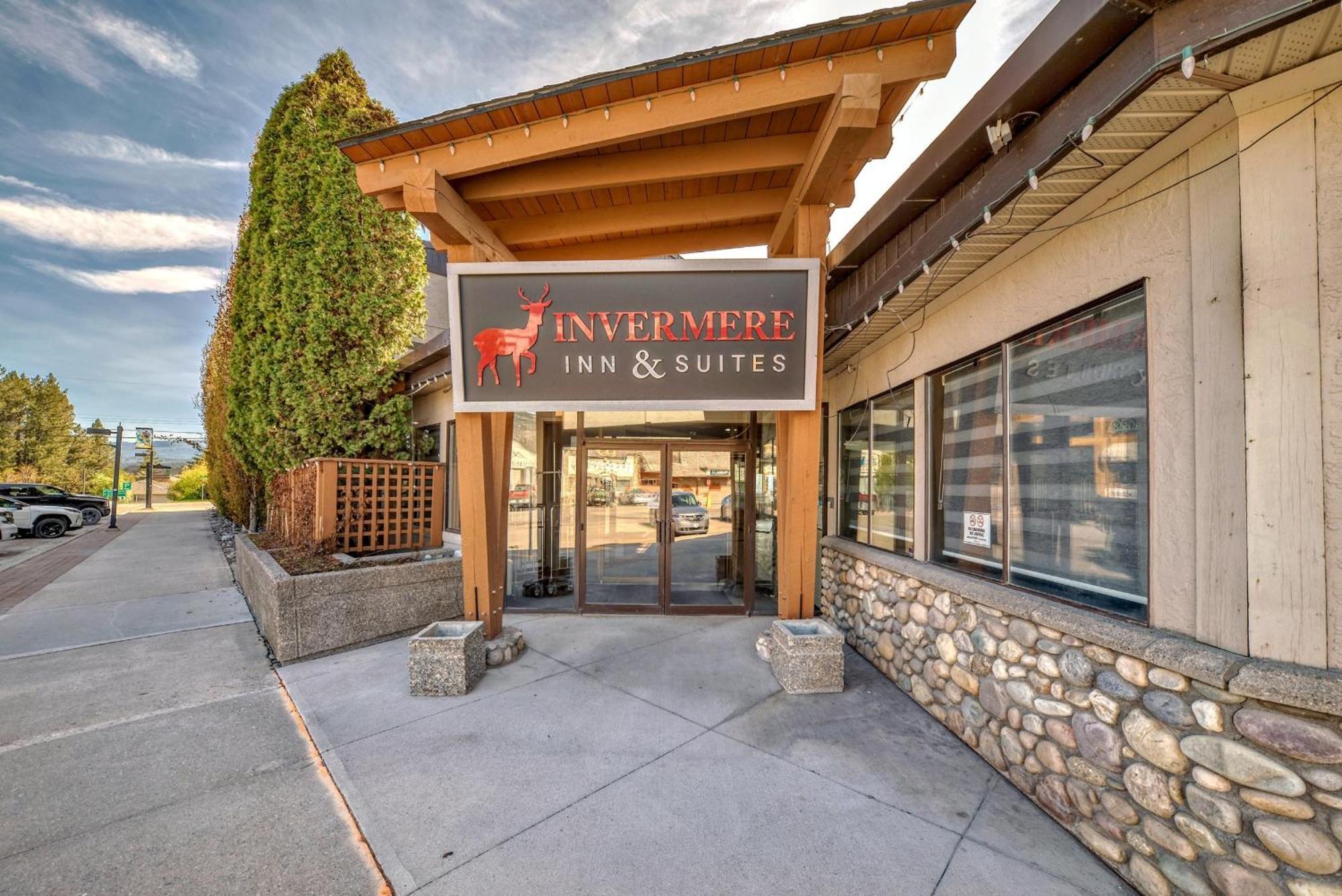 Invermere Inn & Suites Bagian luar foto